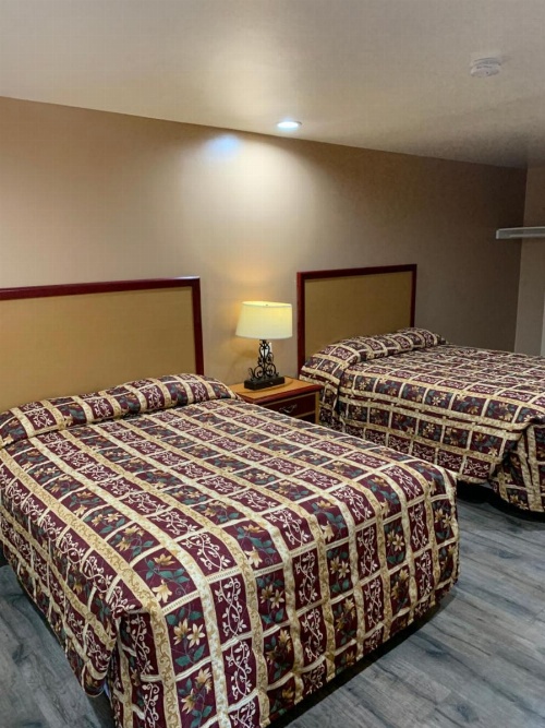 Budget Inn Motel image 20